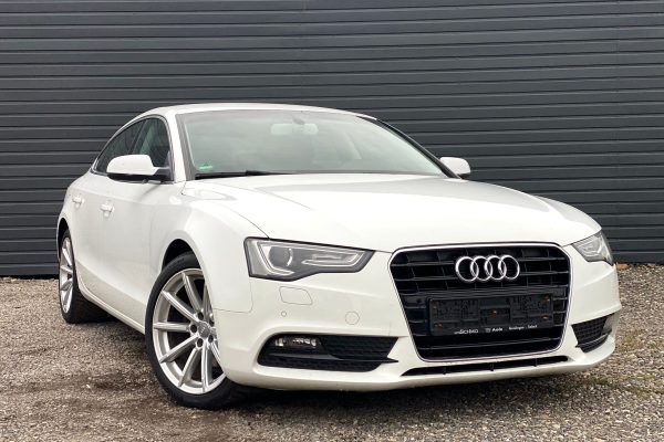 Audi A5 2.0TDI 190CP/TRANSPORT GRATUIT/GARANTIE 12 LUNI/Rate Avans 0 Doar Cu Buletin